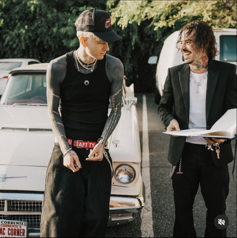mgkarchived's tweet photo. @machinegunkelly and @MODSUN via Mod’s art page on instagram.

📸: art_school_drop_out_

(August 4, 2024)

❌❌ https://t.co/fNzSsLXEKT