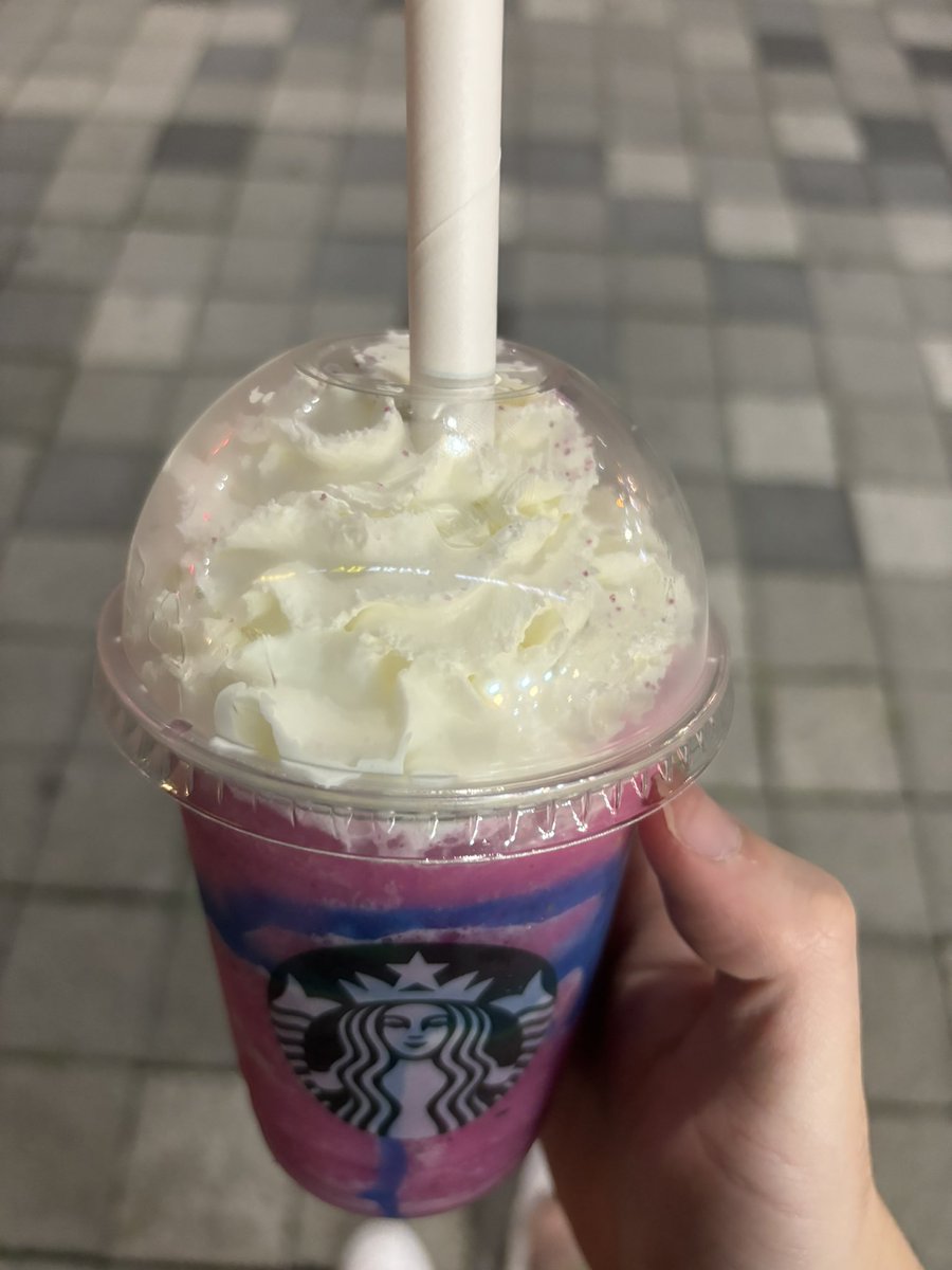 ユニコーンフラペチーノ🦄
(韓国限定)