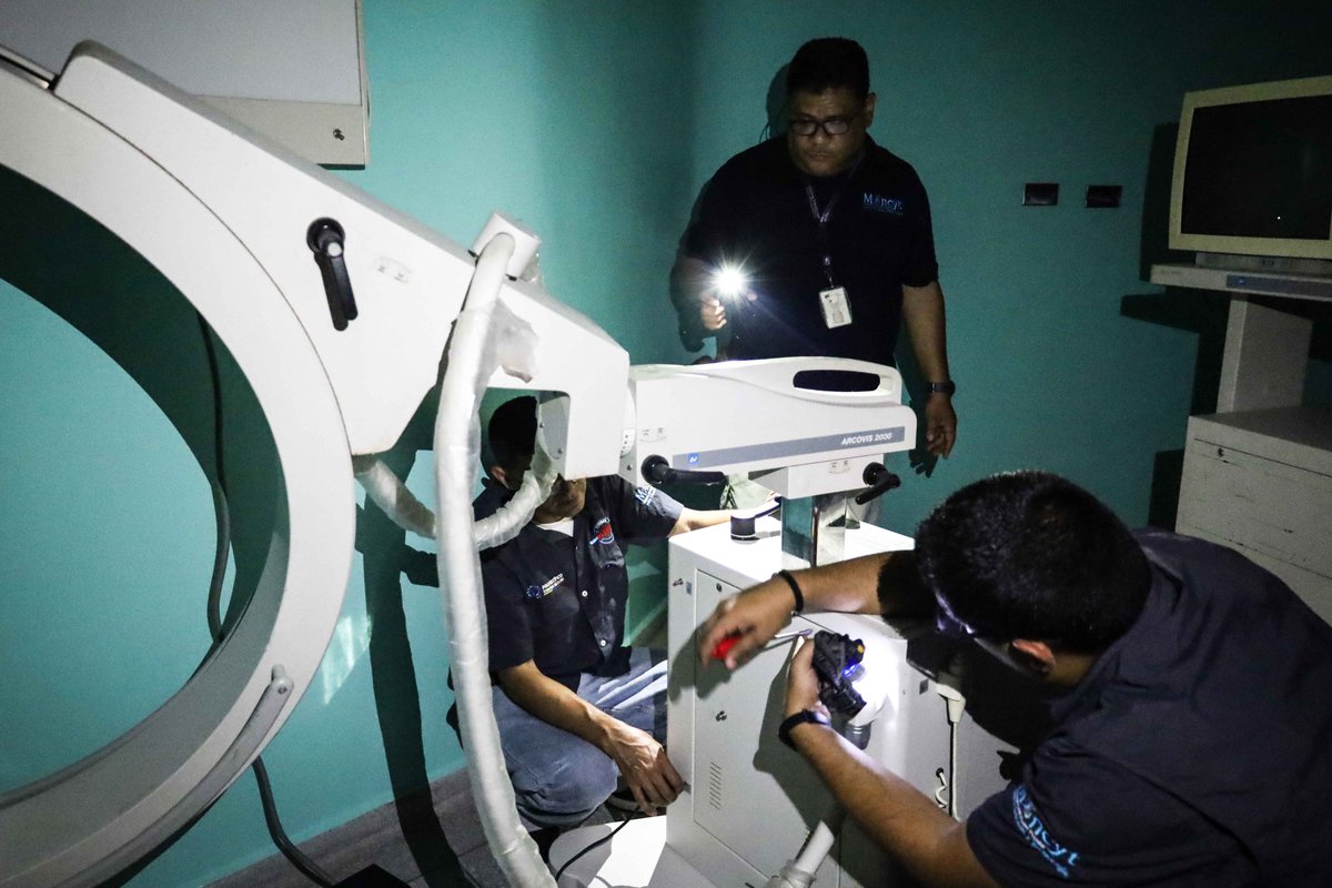 ¡Orgullosos de la Cayapa Heroica! 

Gracias al esfuerzo y compromiso de esta masificación de voluntarios, miles de venezolanos se benefician de equipos reparados, vitales para la salud del pueblo.

¡El bloqueo y las sanciones no nos detienen!🇻🇪
#CayapaHeroica #Venezuela