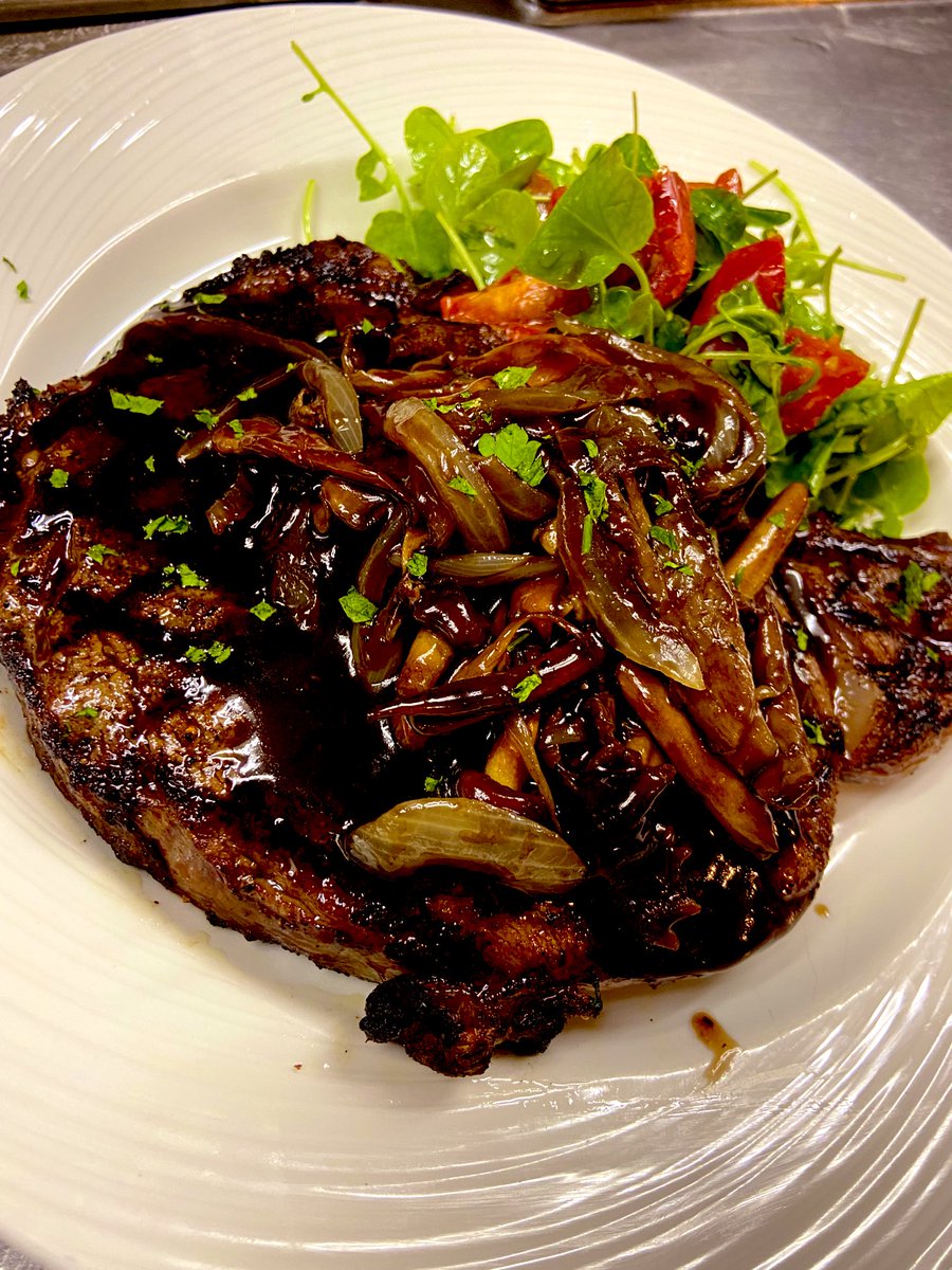 PatioGrillChef's tweet photo. Ribeye with exotic mushrooms & onions.
https://t.co/RwZAbwEtld
#grill #grilled #bbq #rub #bbqspice #bbqrub #spice #spicerub #seasoning #seasonings #meat #spices #steak #beef #pork #seafood #ribeye #Mushroom #mushrooms #grilling #meatandfire #grillsomethinggreat #grillmaster https://t.co/xBtueEQlat