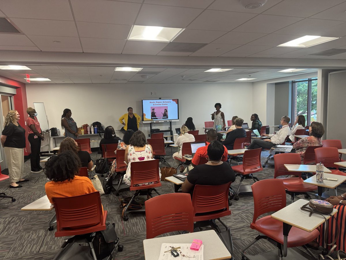 Connie White tweet media