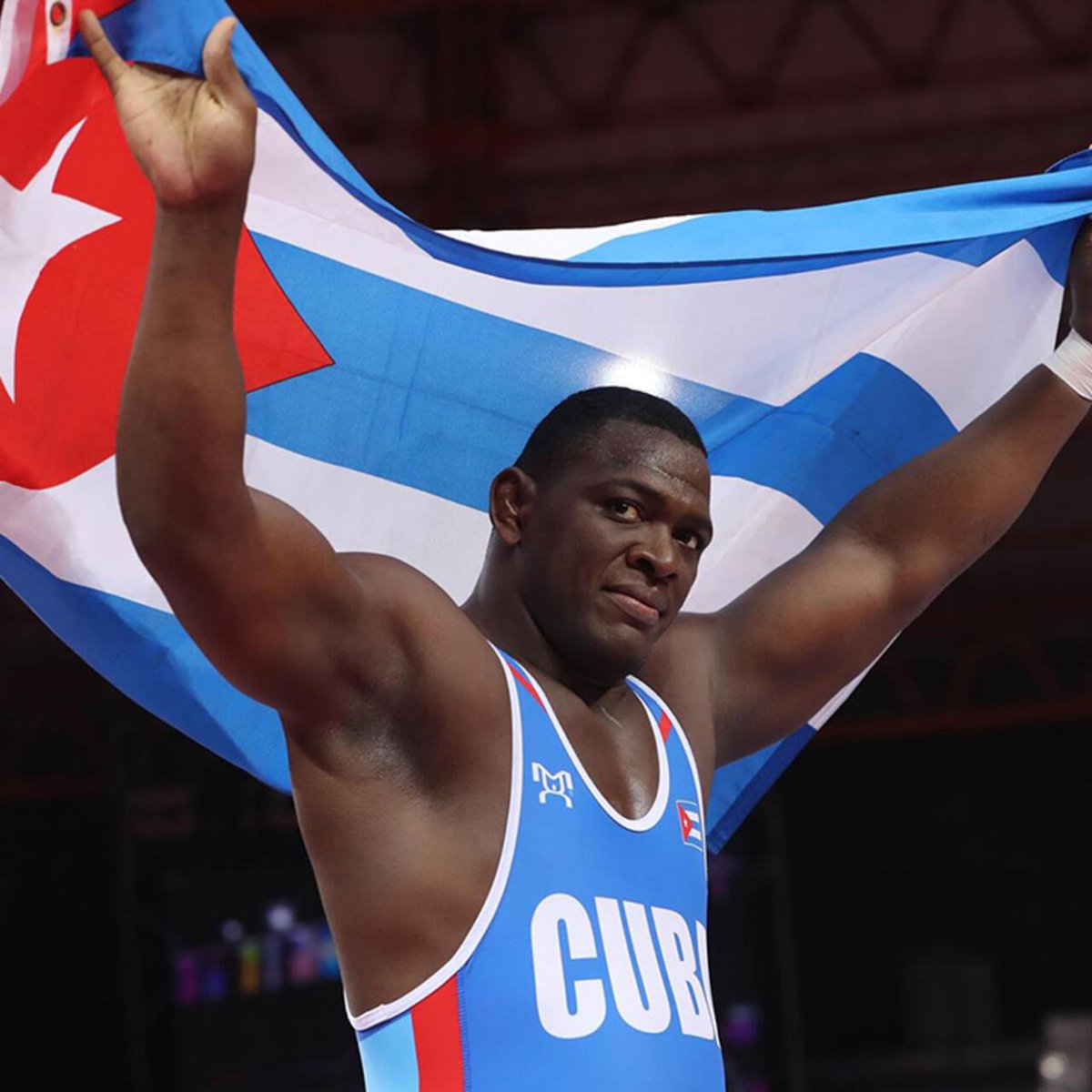 Toda #Cuba lo sigue y se ve reflejada en él: hace posible lo que parece imposible. #La5taDeMijaínVa