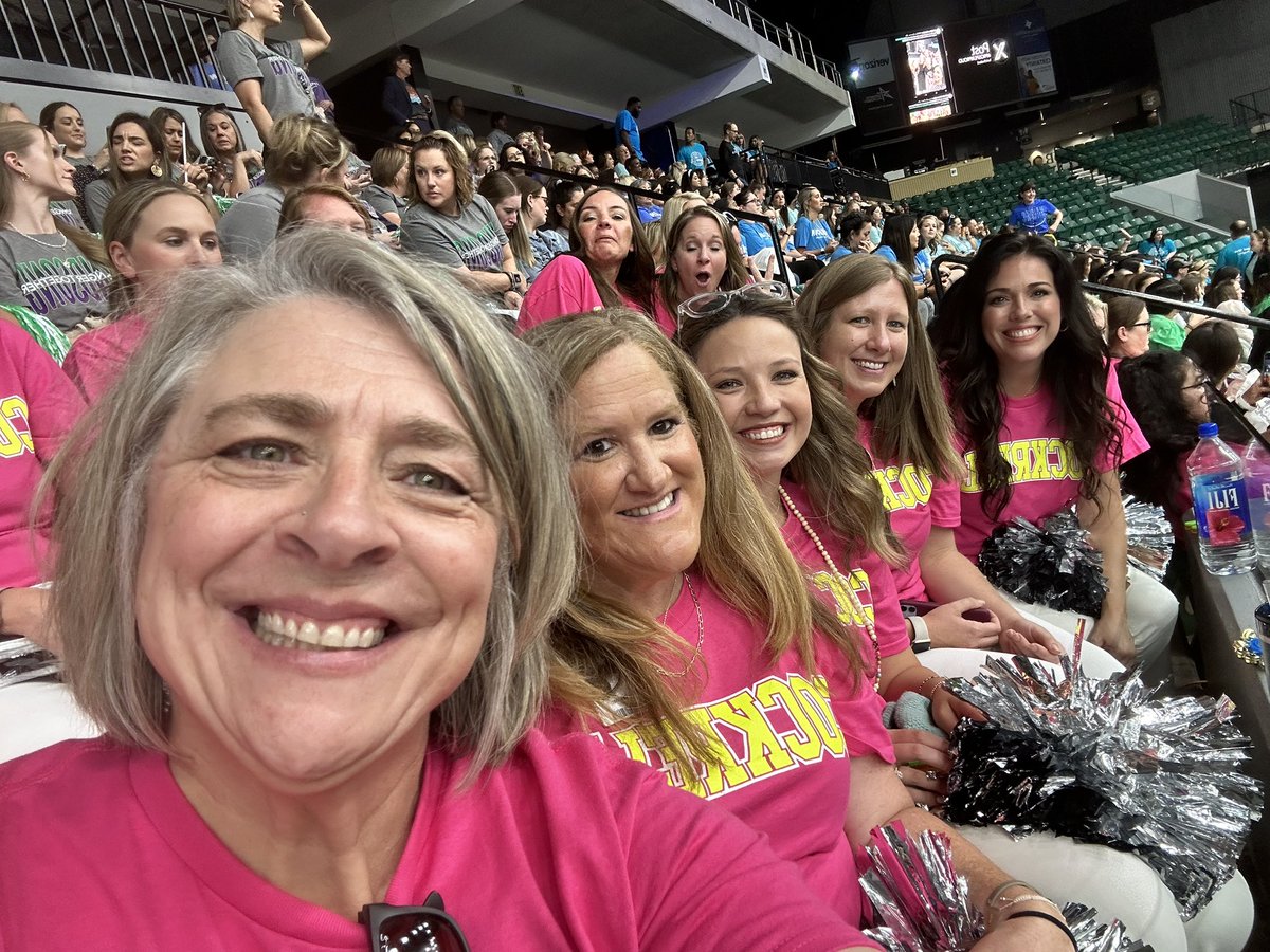MrsBmath5's tweet photo. #PROSPERPROUD Convocation 2024 @CockrellChamps https://t.co/deD5GgGftN