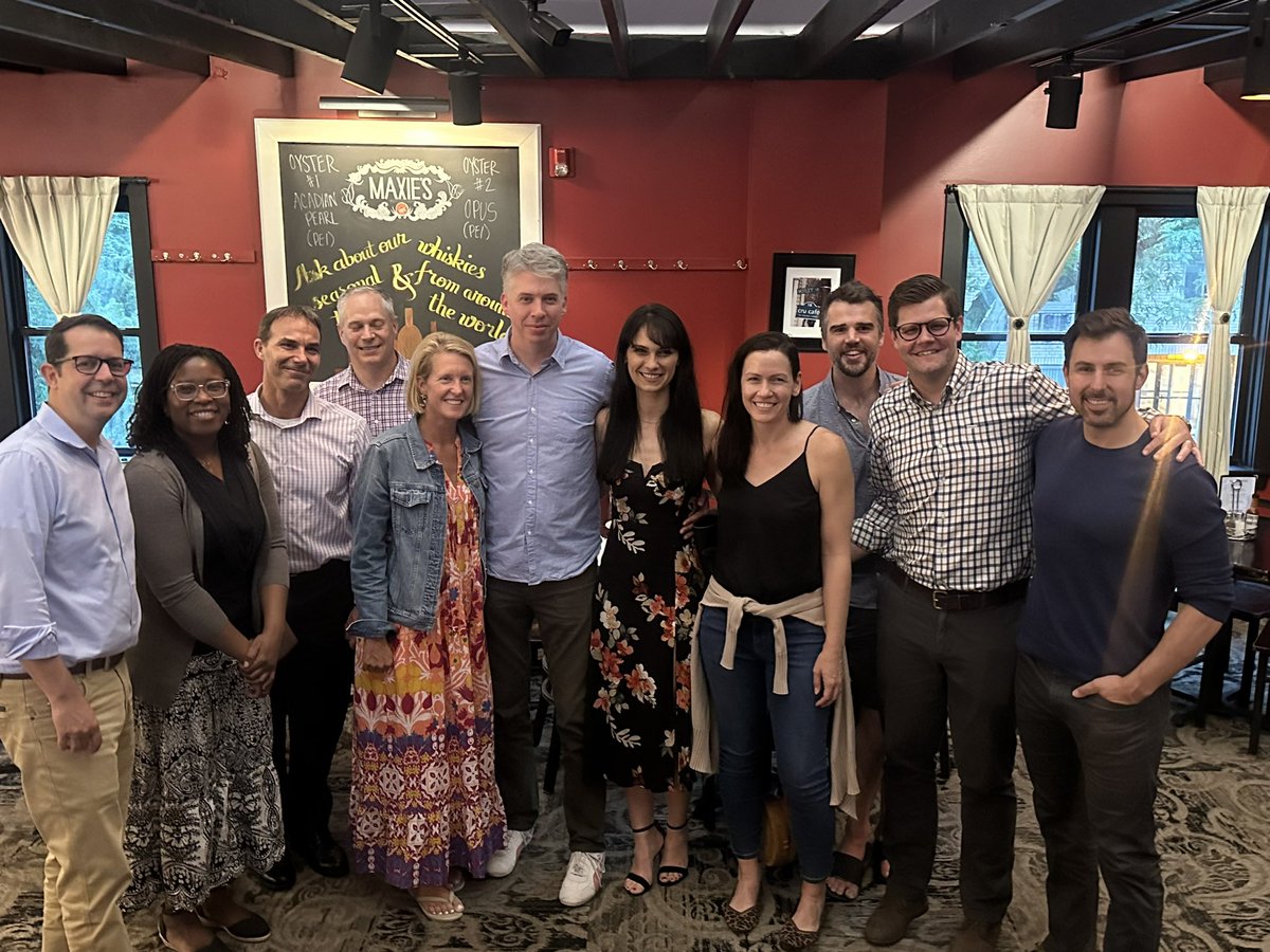SiminGolestani's tweet photo. Critical care portion of my fellowship complete! Thankful to have learned so much from so many excellent trauma surgeons and for the best cofellow. @MCWtraumaacs @WGAndrewsMD @mademoya @MCW_TCarver @JeremyHLevin @LibbyMD823 @pbatesmurphy @Daniel_Holena @DavelMilian https://t.co/LstgsNlGI5