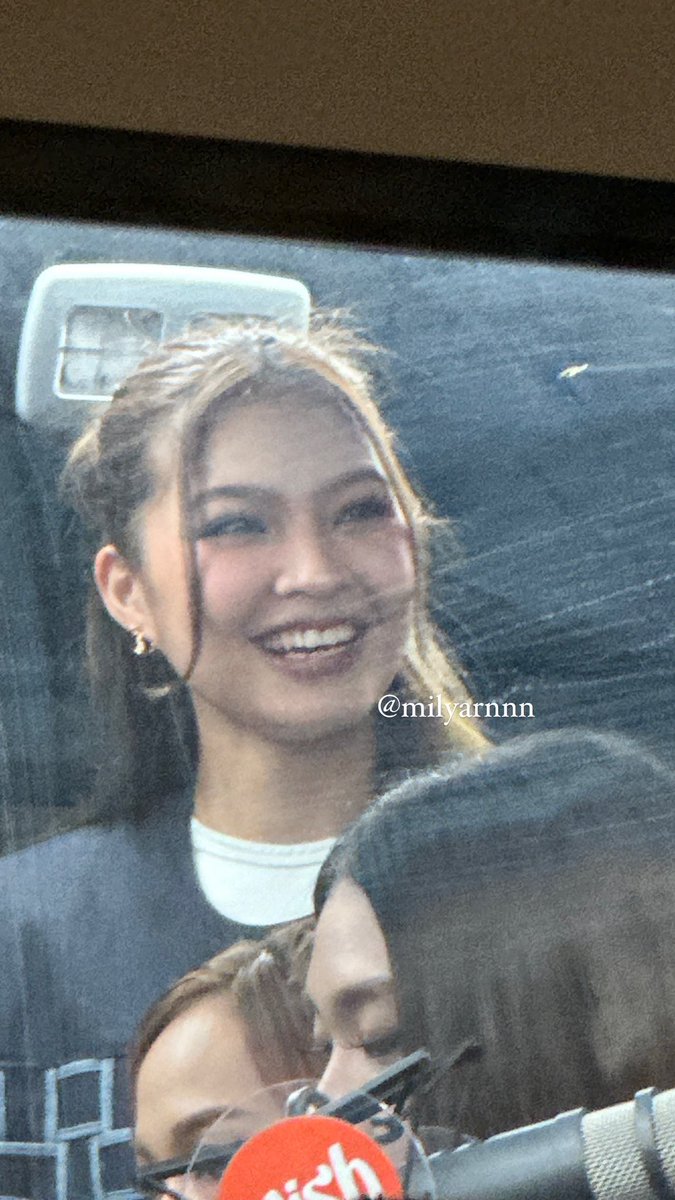 ito talaga sunod sunod niyan

#BINIxWishUSA #BINI