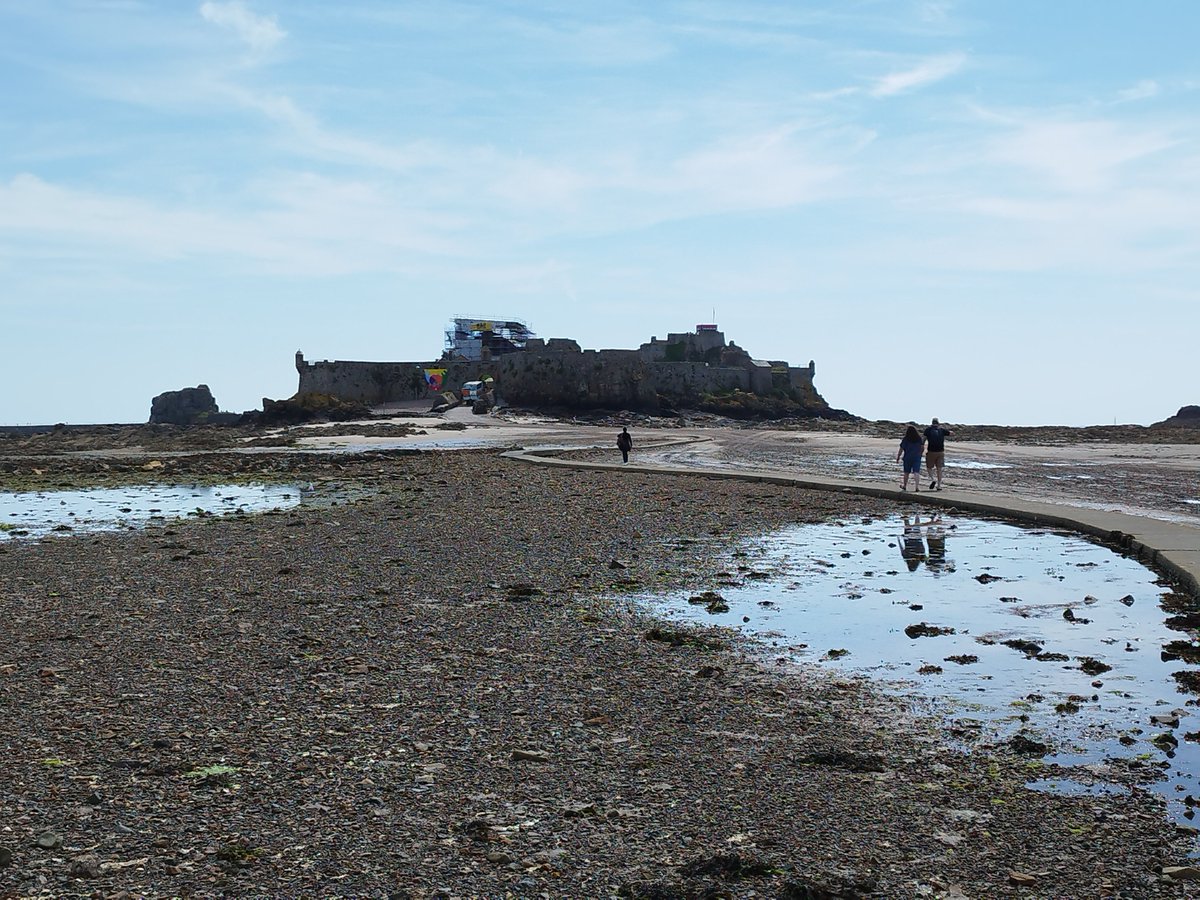 A few updates, yesterday we visited St Helier and Elizabeth Castle.
