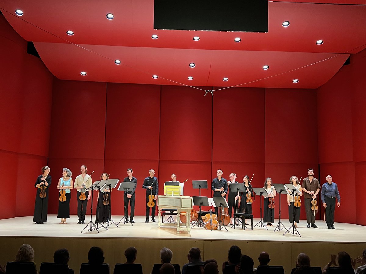 Catclassics's tweet photo. L’essència d’un creador pur. https://t.co/RHz98JAHns
El nostre comentari del concert d'anit al @Fest_Torroella dels Gli Incogniti amb Amandine Beyer https://t.co/94HY1q9NoH