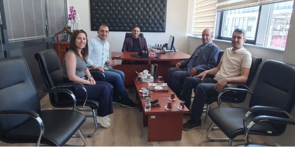 neubitam's tweet photo. NEÜ Seydişehir Meslek Yüksekokulu Müdürü Doç. Dr. Fatih AYDIN ve Müdür Yardımcısı Öğr. Gör. Mustafa Lütfi CİDDİ, BİTAM müdürümüz Doç. Dr. Fatih ERCİ'yi makamında ziyaret etti. https://t.co/bRuIsizuze