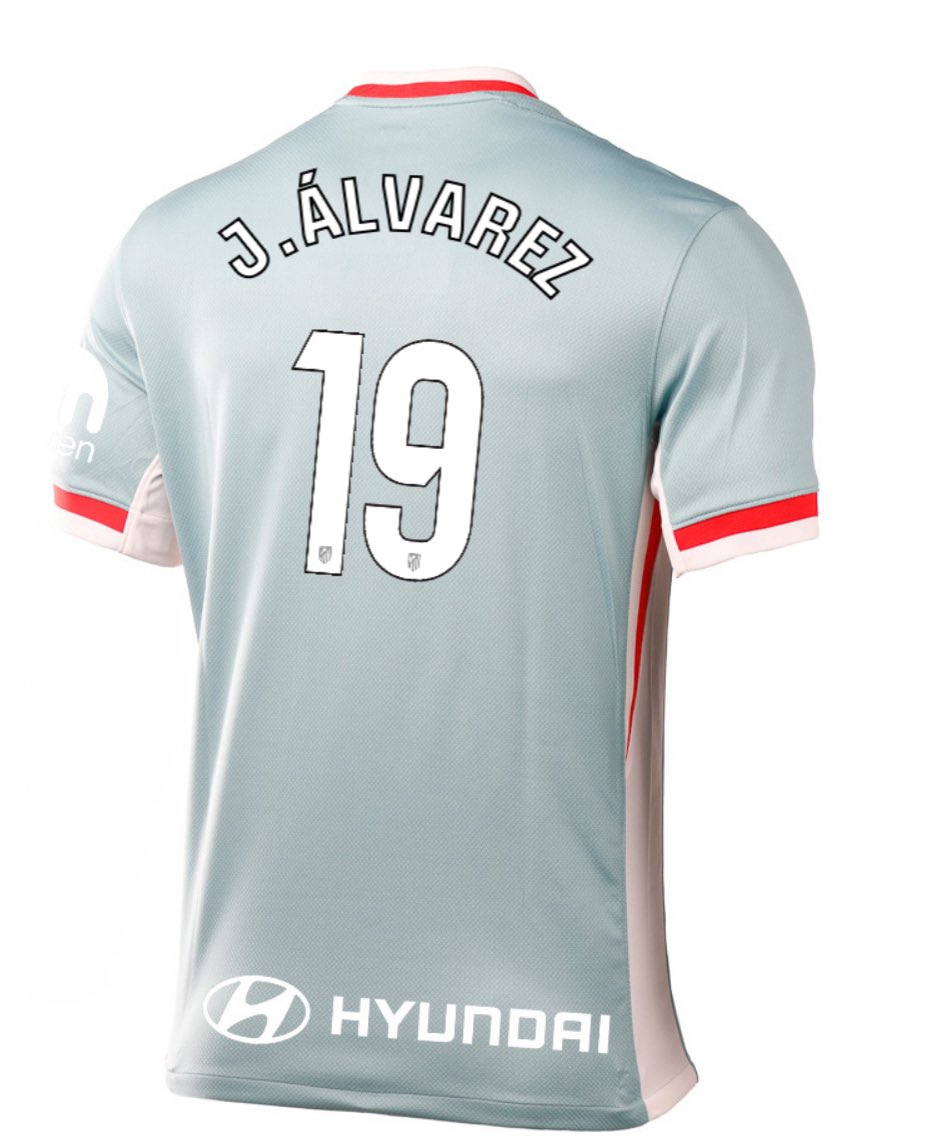 Si Julián Álvarez 🕷️ termina fichando por el <a href="/Atleti/">Atlético de Madrid</a> vamos a sortear su camiseta entre TODOS los que ME SIGAN y DEN ❤️ y 🔁 a la publicación del sorteo. 

(Dorsal por confirmar)

¿Os gustaría? 

#AupaAtleti