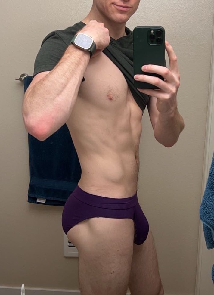 plantsanddaddy's tweet photo. And I’m just expected to work this holiday? Homophobic https://t.co/TJ7z5Ohyq2