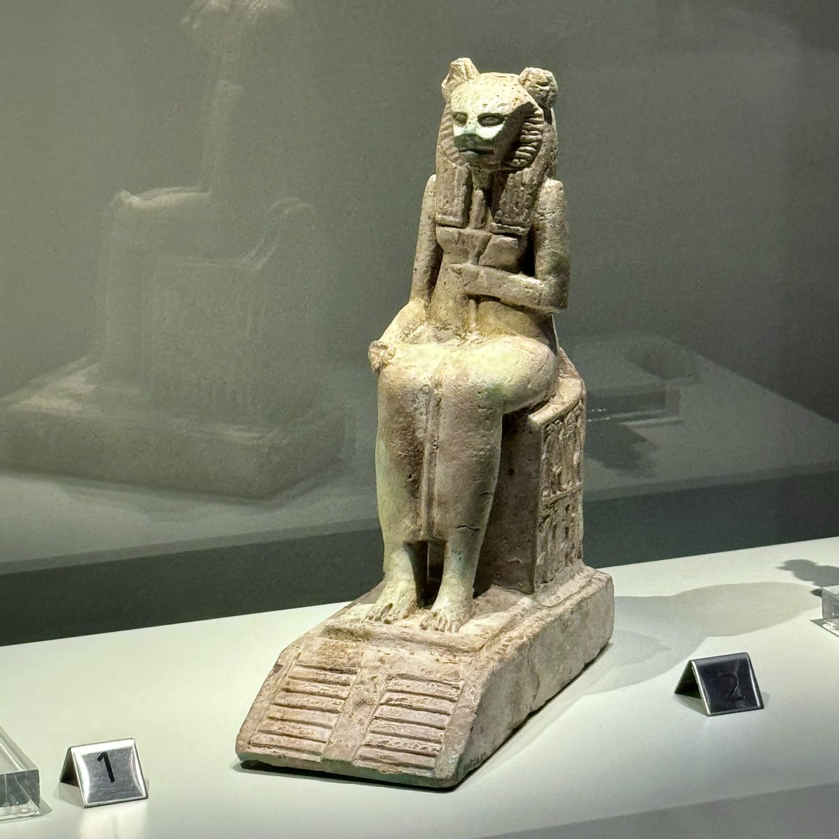jpaudouy's tweet photo. Maneki-neko (beckoning cat). Obviously…
#Romtoronto https://t.co/576SysP5ew