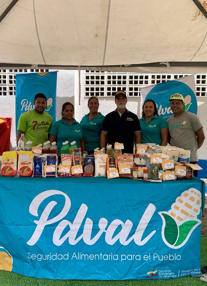 PDVAL_OFICIAL's tweet photo. 🌽#NotiPDVAL🌽
La Bodega va a tu Casa permitió que los residentes del municipio Sucre pudieron adquirir productos de primera necesidad y de calidad a precios moderados.
Entérate acá
👇👇👇👇
https://t.co/UCW2oNg4k5 https://t.co/tNEl34SuLh