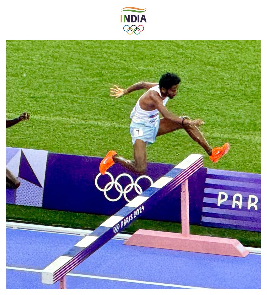 Into the finals goes <a href="/avinash3000m/">Avinash Sable</a> ! What a run from him, finishing 5th in the 3000m Steeplechase R1! Top 5 from each of the 3 heats qualified for the finals! 

#JeetKiAur | #Cheer4Bharat