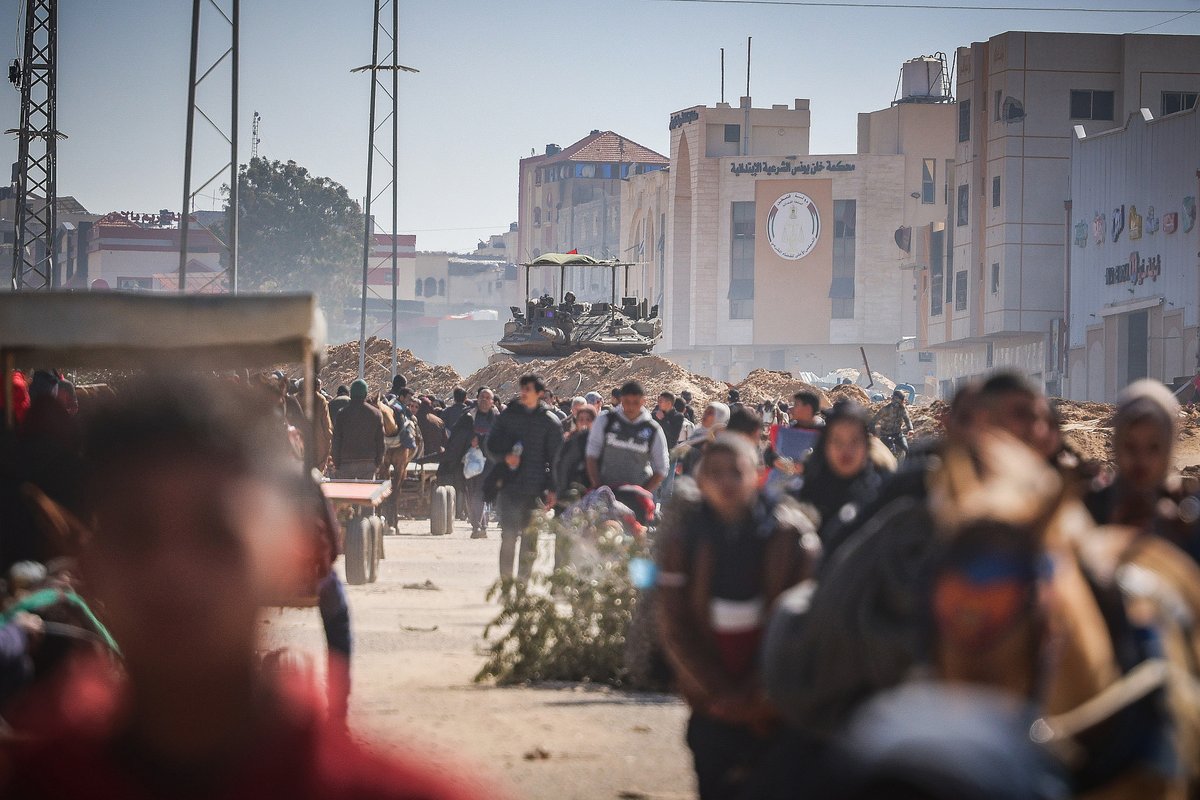 İsrail ordusundaki bir Albaya ait ses kayıtları ortaya çıktı. Kayıtlar, İsrail ordusunun Gazze'ye yönelik askeri operasyonlar için Amazon'dan bulut hizmeti, Google ve Microsoft'tan da yapay zeka araçları satın aldığını gösteriyor.

10 Temmuz 2024 tarihli bir sunumdan alınan ses