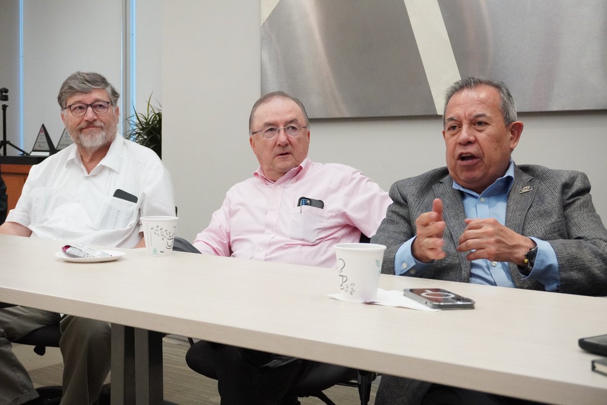 El pasado 1 de agosto de 2024, tuvimos el honor de contar con la presencia del Lic. Jorge Gracia Garza, Socio Director del Instituto Econofinanzas, en el Comité Técnico de Inversiones que se llevó a cabo en nuestras oficinas del IMEF Monterrey.