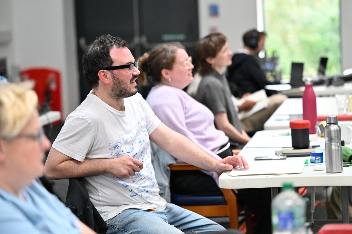NTSonline's tweet image. A wee look inside the rehearsal room of The #FifthStep 🐇 

A provocative new play by David Ireland, directed by Finn den Hertog, featuring Jack Lowden &amp;amp; Sean Gilder  

Tickets sold out @edintfest &amp;amp; @DundeeRepbut but still some available at  @PavilionTheatre

📸 Julie Howden