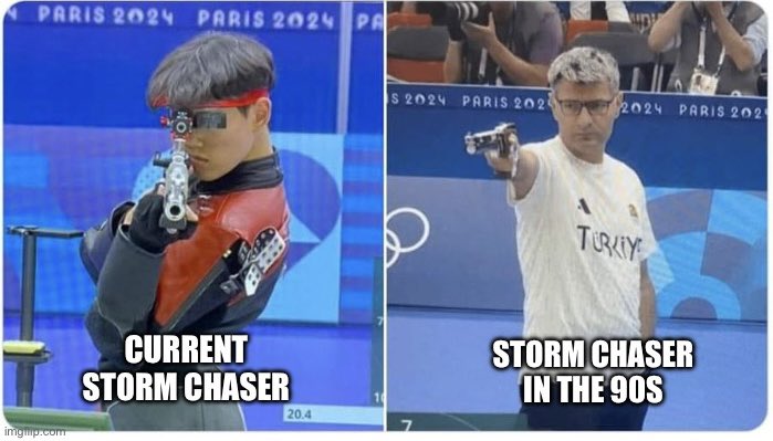 Storming chasing in a nutshell. #wxtwitter #twisters #tornado #stormchasing #StormHour #cowx