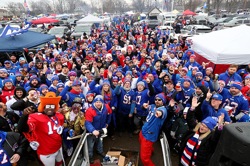 Calling all #BuffaloBills fans! 🏈 Join us at JP Fitzgerald's for our #TailgateParty on the patio on 9/7 - 9/8- 2 days of live music, food, and fun! Don't miss out on the ultimate pre-game event! #GoBills #GameDayEats