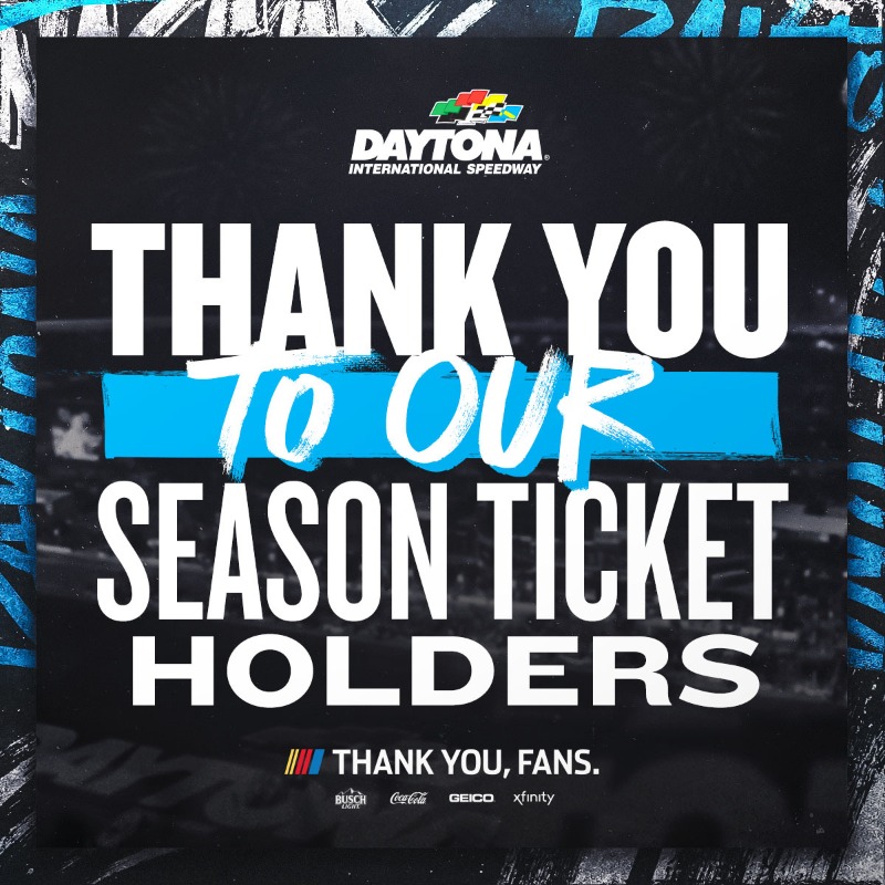 DAYTONA's tweet photo. To our season ticket holders...we thank you for your passion and always joining us each season!

To celebrate, we are giving away a signed #DAYTONA500 hat! All you have to do is RT this post and we'll select a winner at 5pm ET TONIGHT!

#ThankYouFans https://t.co/teR2heYk0T