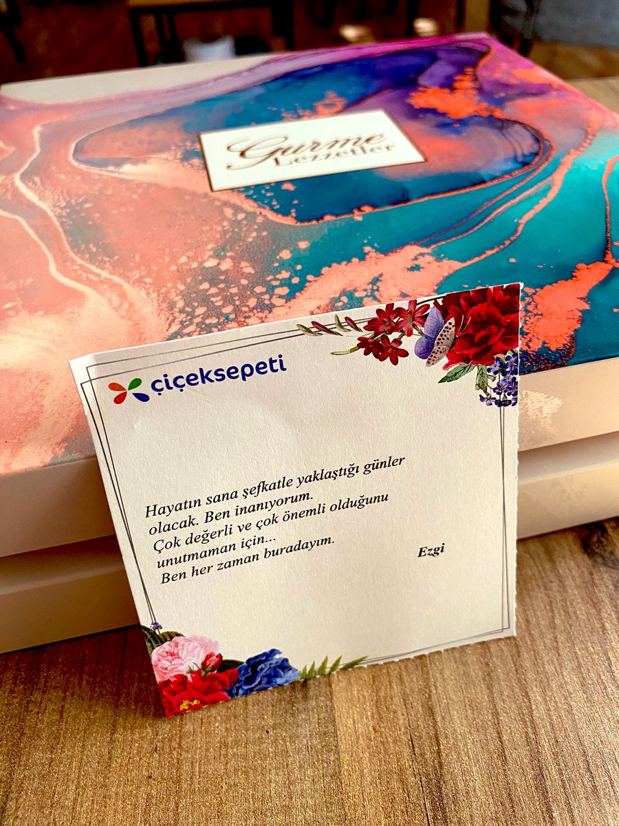 esmatetk's tweet photo. 😢 https://t.co/83ecaa2nDZ