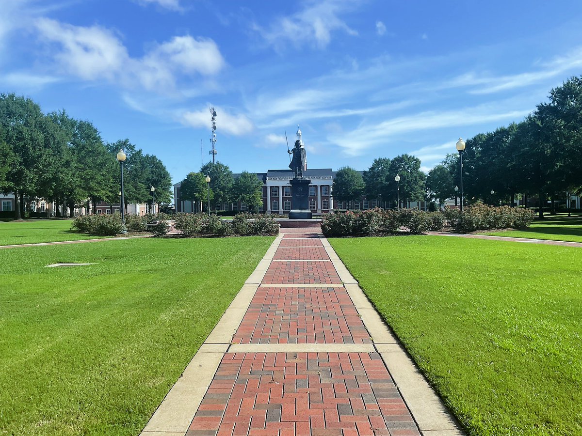 Campus is looking beautiful on this hot Monday!  This week, we are planning our classes and attending pre-semester meetings.