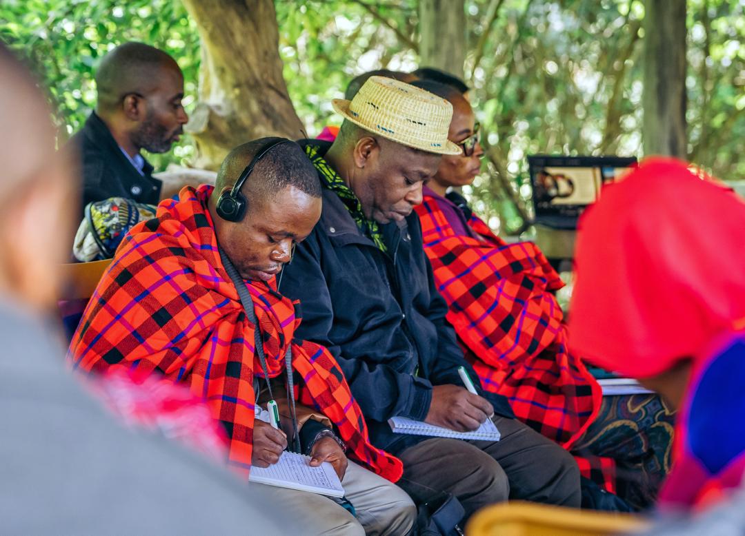 IPsLeadNature's tweet photo. The #AfricaLearningExchange aims to enhance the agency and capacity of IPs and LCs for the management of...

🌳lands
🏜️territories
🌊waters
🎣natural resources

...while fostering increased access to long-term sustainable financing mechanisms for IPLCs organisations. https://t.co/IijObDIrP3