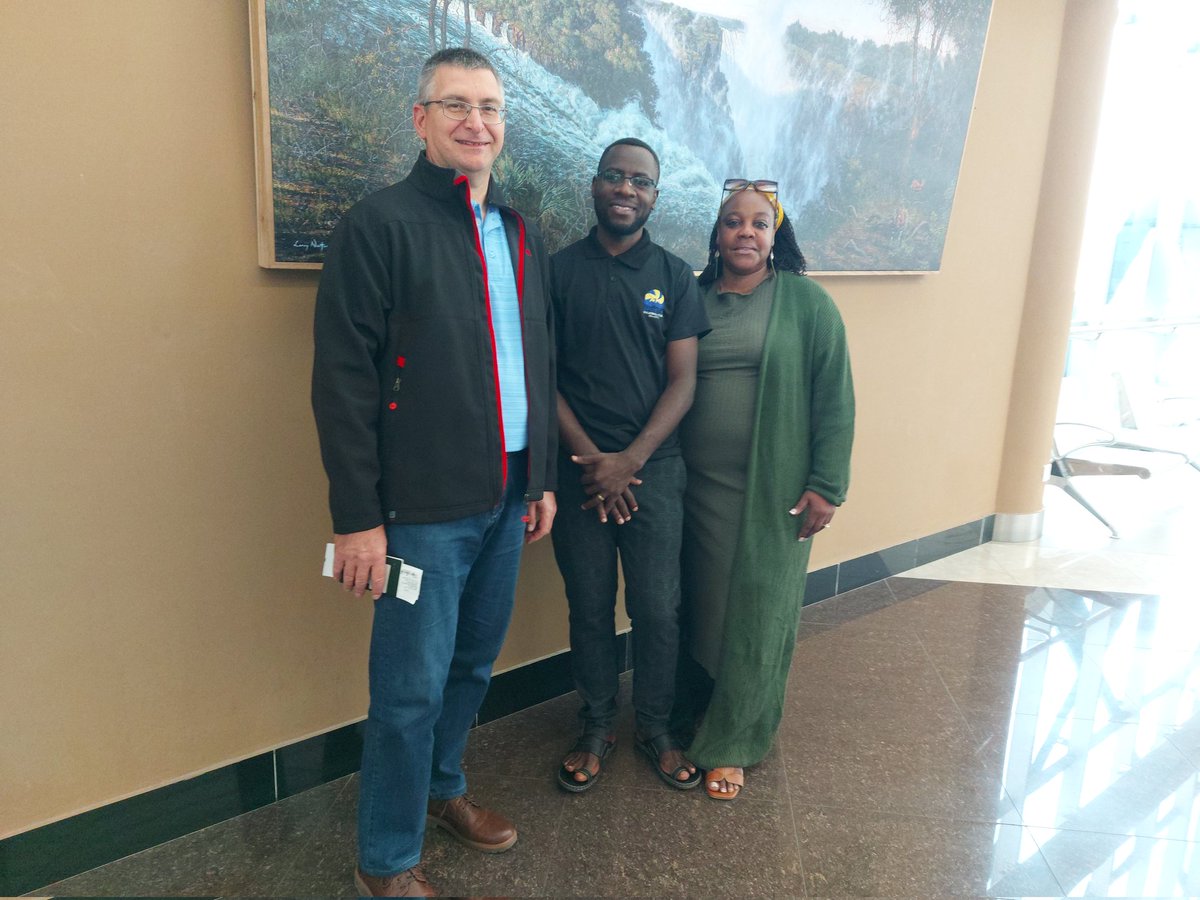 Robert Ninyesiga (@ninyesigar) on Twitter photo I was glad to connect with <a href="/david_barnard/">David Barnard</a> and Ms. Barbara Ssematimba, the <a href="/CivsourceAfrica/">CivSource Africa</a> team that's dedicated to promoting and strengthening fiscal hosting in Africa ๐
Interested in the definition of fiscal hosting? Then talk to David & Barbara ๐
#5APC I was glad to connect with <a href="/david_barnard/">David Barnard</a> and Ms. Barbara Ssematimba, the <a href="/CivsourceAfrica/">CivSource Africa</a> team that's dedicated to promoting and strengthening fiscal hosting in Africa ๐
Interested in the definition of fiscal hosting? Then talk to David & Barbara ๐
#5APC