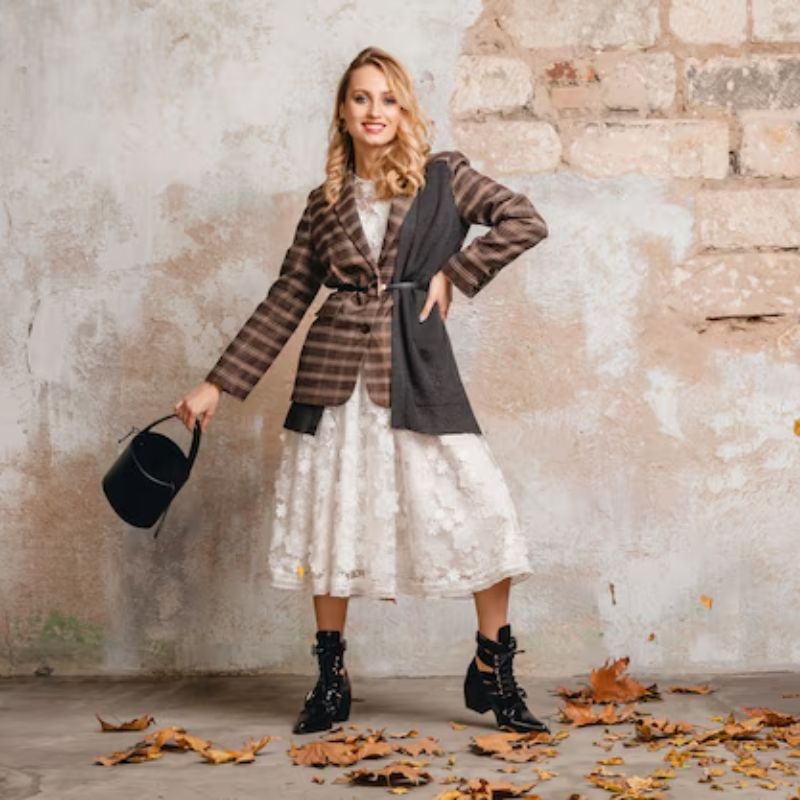 fit_spotter's tweet image. Don't let your outfit falling this fall season! #fallseason #fitforfall #outfit