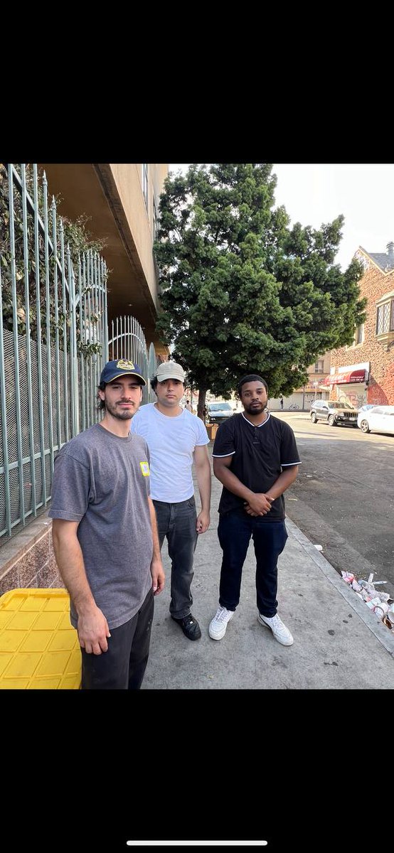 ACP_California's tweet photo. Our California chapter of the American Communist Party spent 5 hours handing out clothing to roughly 100 people on Skid Row, Los Angeles. https://t.co/QvxqwKWE0b
