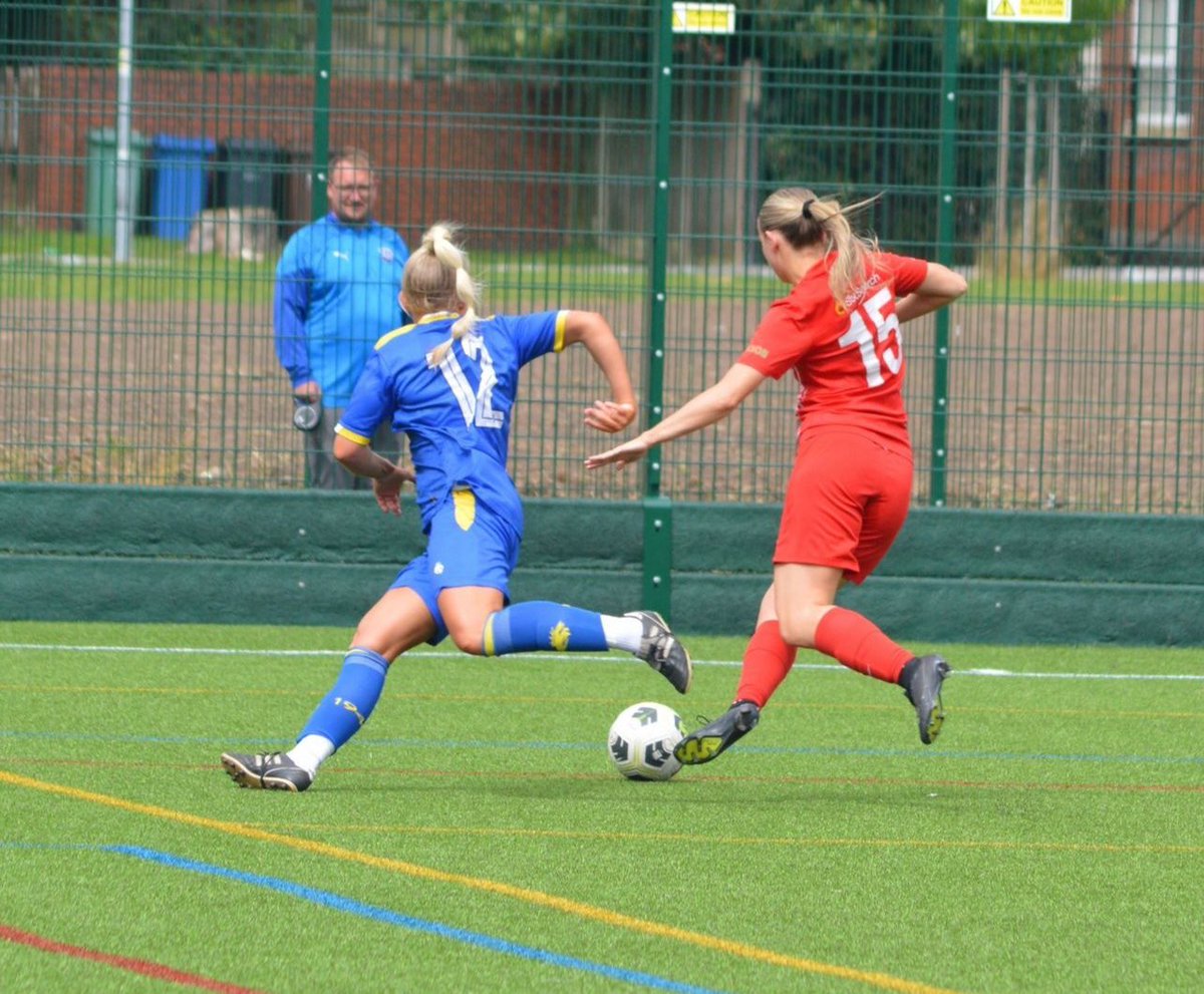 Some interesting arm movement going on here 🤨😅