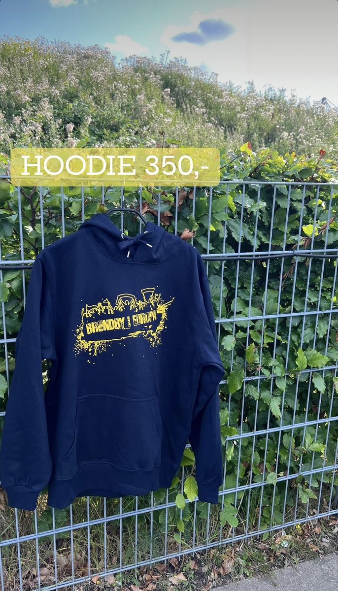 brondbysupport's tweet image. Merchandise lageret bugner - skal du have noget med? 👉shop.brondby.support