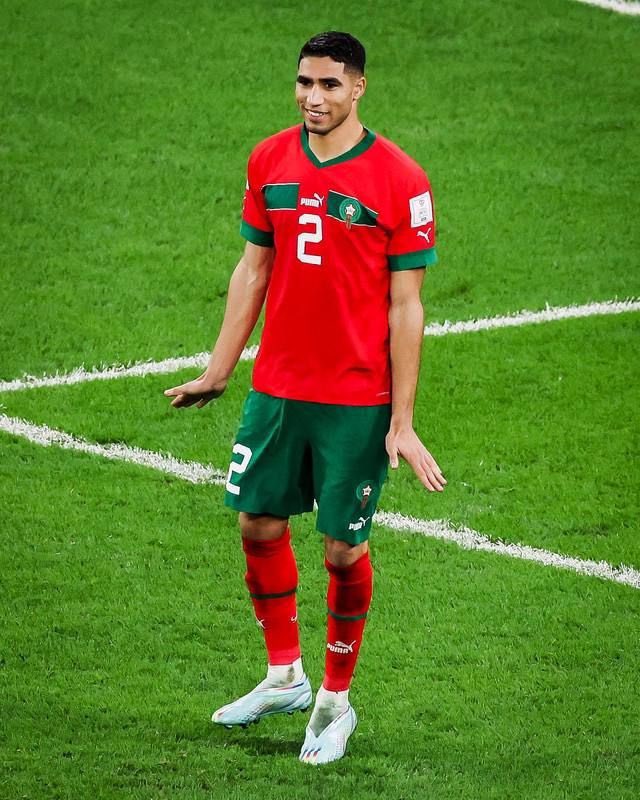 RubiFdez's tweet photo. Te quitamos el hambre y ahora te dimos por el culo... 🫵 @AchrafHakimi https://t.co/Lr8HErm9u8