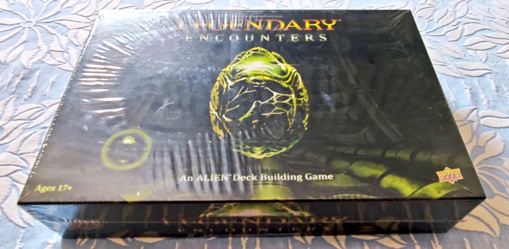 Alex007Stark's tweet photo. Aún no me lo creo. 💚💚🎲🃏 #LegendaryEncountersAlien @aquesejuega #AlienRomulus https://t.co/XNVc5QOOfo