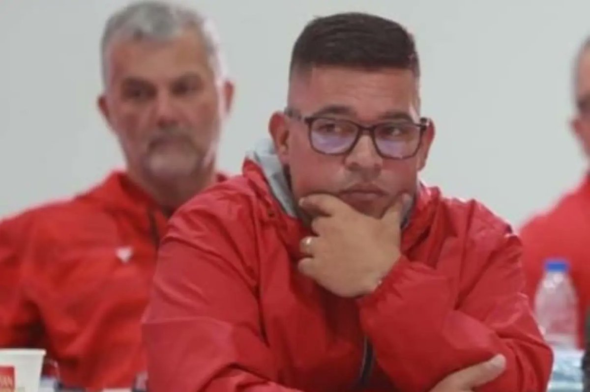 Nahumfernandezm's tweet image. 🚩Celebramos reunión con la Dirección Nacional del @PartidoPSUV. Hemos acudido al llamado al presidente @NicolasMaduro junto al pueblo venezolano para defender la Patria, demostrando que el legado del Comandante Chávez seguirá en pie de lucha. 

#PatriaSoberanaYPlena