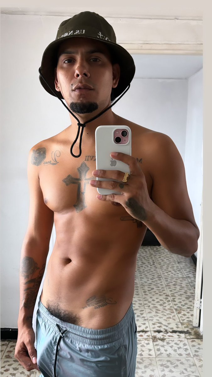 Maykel Vasquez 👬 tweet media