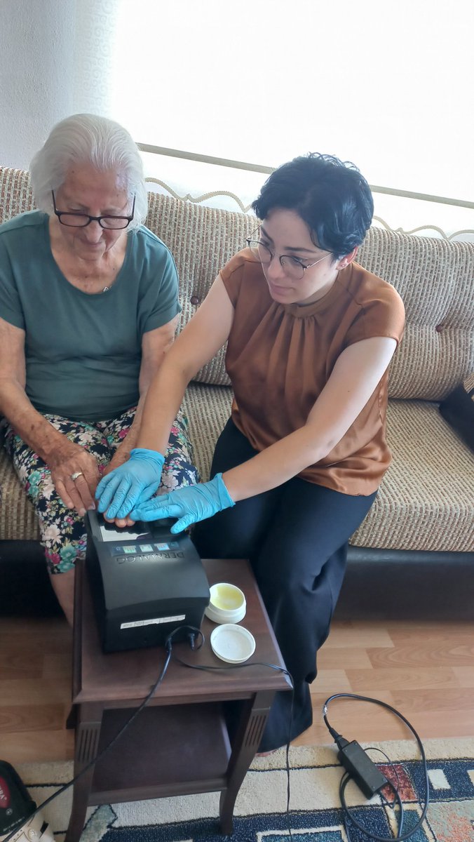 HalitSANA's tweet photo. #AdresteNüfusHizmeti ile 101 yaşındaki Teyzemizin evinde TCKK başvurusunu aldık.@TCNufus @itasyapan
@YusufMercan5228 @orduvaliligi @gulyalikaymakam
@orduilnufus https://t.co/pEV6NFqQ6w