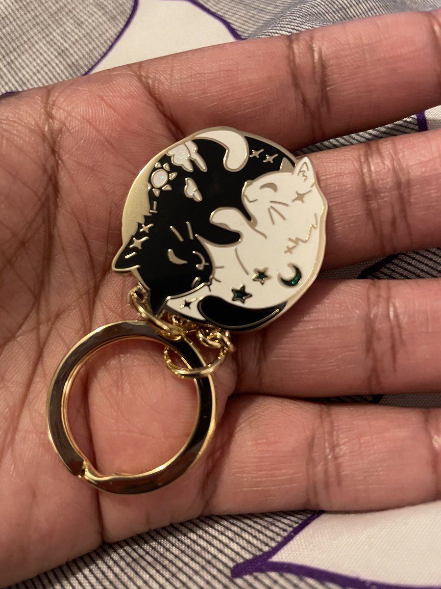MerryMeriCosplay 🔜AWA🇵🇸🍉 (@merrymericosply) on Twitter photo I bought this keychain because it reminded me of them… #satosugu #jjk
Keychain by <a href="/FlairFighter/">Flair Fighter</a> I bought this keychain because it reminded me of them… #satosugu #jjk
Keychain by <a href="/FlairFighter/">Flair Fighter</a>