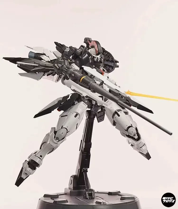 中華・1/60トールギス。 ・・・ドーバーガン無いやんけ。 さて、最近の