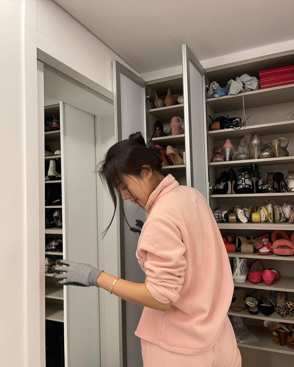 I cleaned my shoe cabinet today