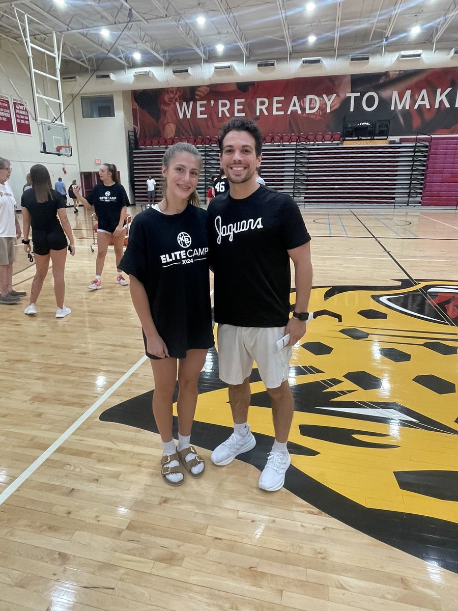 Kenedi Bradley (@kenedibradley) on Twitter photo Thank you for inviting me to a great Camp🤩 <a href="/iuindy_wbb/">IU Indy Women’s Basketball</a> <a href="/CoachKateBruce/">Kate Bruce</a> <a href="/JMO_313/">Johnny Montello</a> Thank you for inviting me to a great Camp🤩 <a href="/iuindy_wbb/">IU Indy Women’s Basketball</a> <a href="/CoachKateBruce/">Kate Bruce</a> <a href="/JMO_313/">Johnny Montello</a>