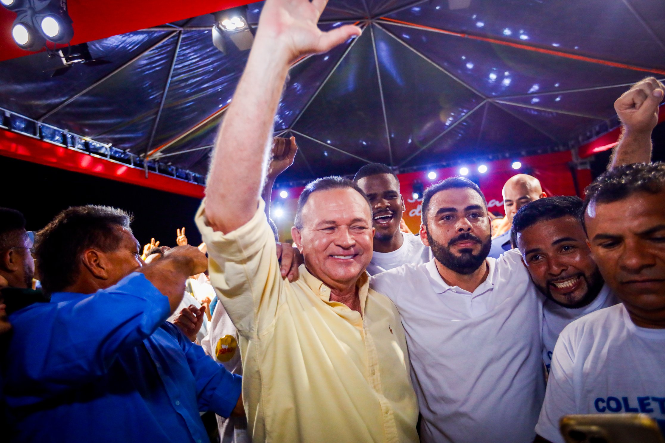 Carlos Brandão 🇧🇷 on X: "Noite de alegria ao lado do povo na convenção que lançou a candidatura de Dudu Diniz à prefeitura de São José de Ribamar. Ele conta com todo