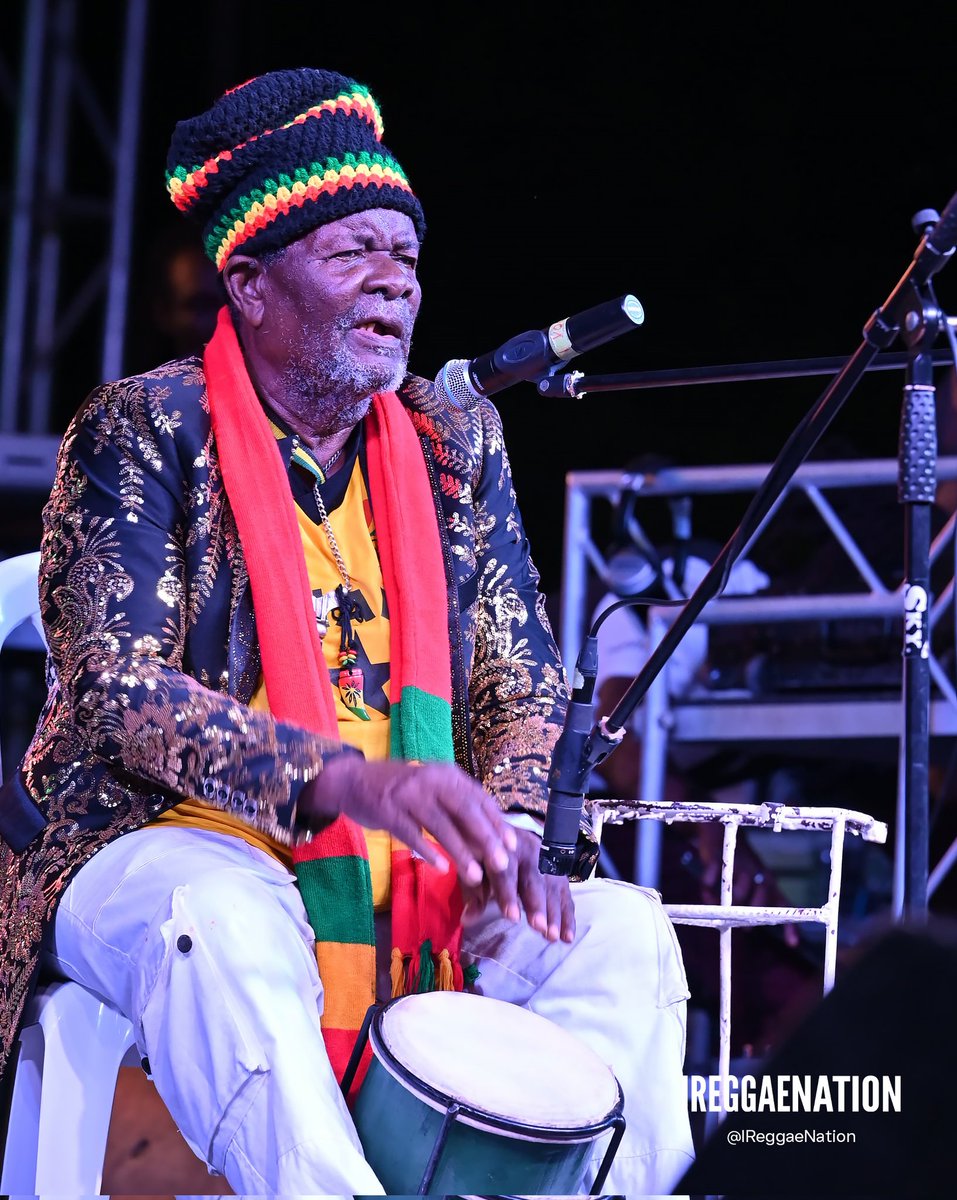 🎶 Feeling the rhythm of Bongo Herman’s drums bringing A St Mary Mi Come From to life! 🥁 #LivePerformance #ReggaeVibes #BongoHerman #StMaryMiComeFrom