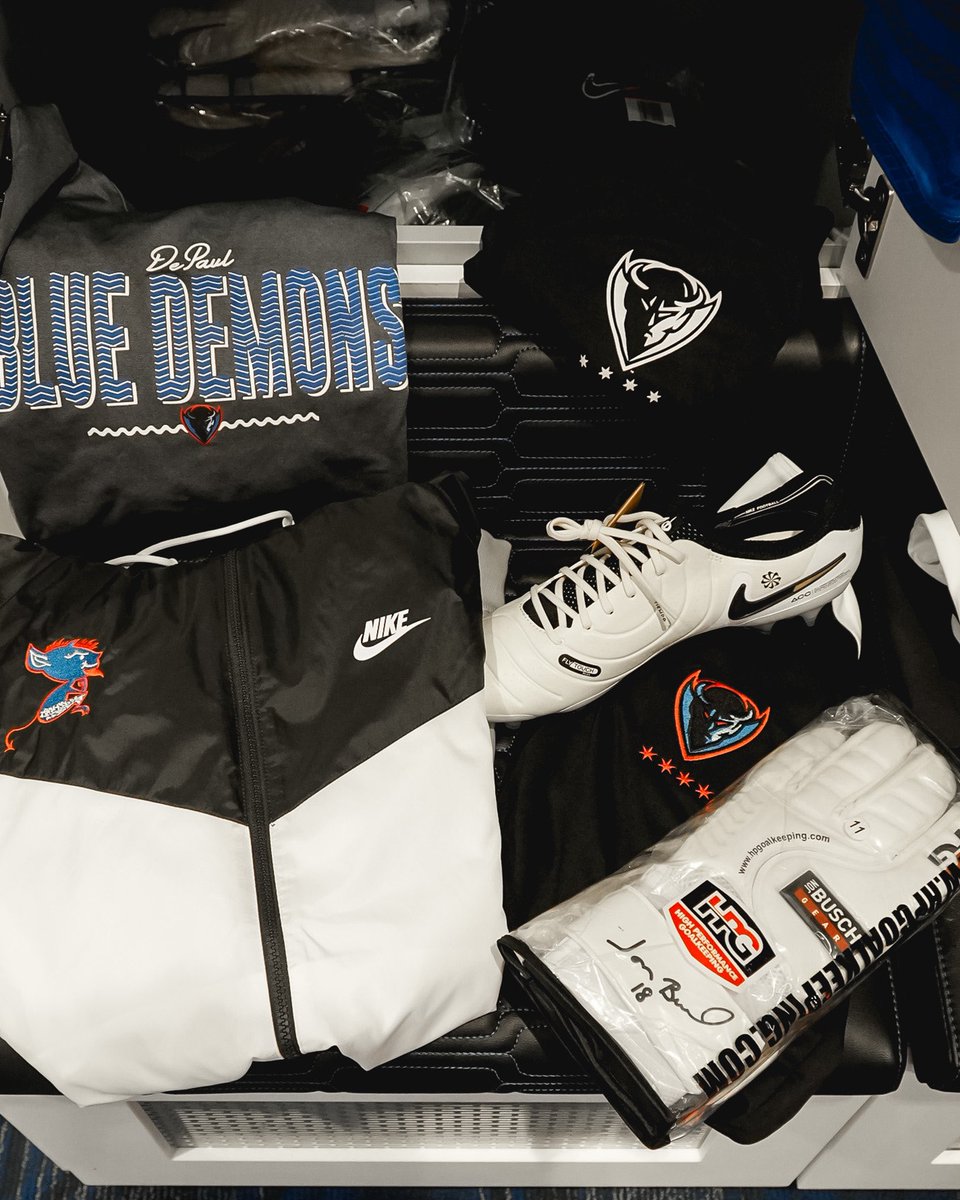 New year, new gear 🔥

Excited to start our journey together. 

#BlueGrit 🔵😈