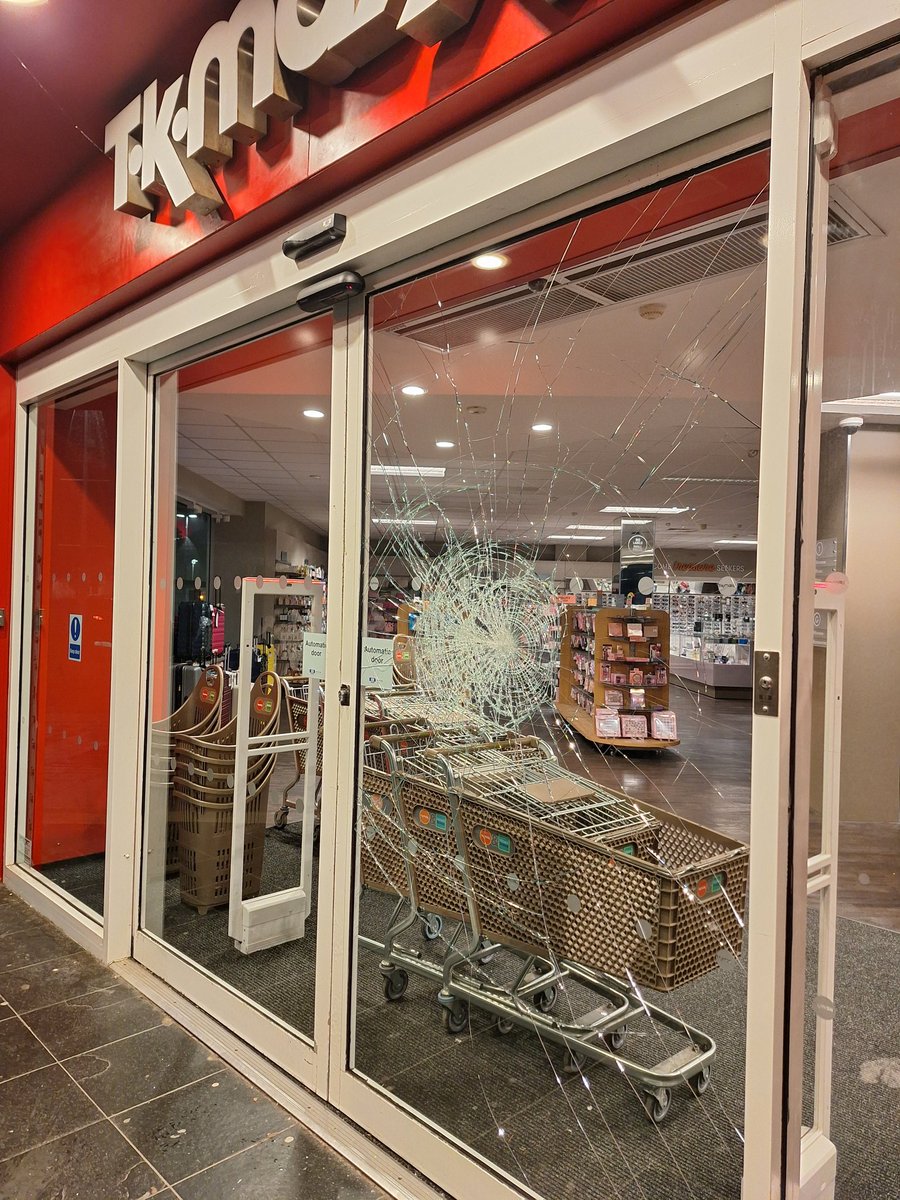 Because nothing says "I love my country" like trying and failing to smash your way into Plymouth's TK Maxx...