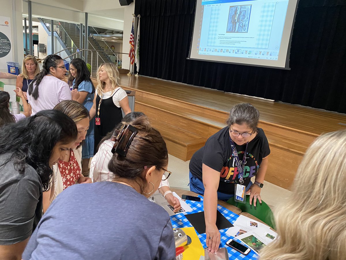 There’s no place like Lee! 
<a href="/NetZeroLee/">Richard J. Lee Elementary</a> #RJLyear11
<a href="/RJLeeCounselor/">Angela Garvin</a> <a href="/Angel3May/">Angel Buchanan</a> <a href="/rikki_mun/">Rikki Mundhada</a> <a href="/sri_srivalluru/">Sri Valluru</a>