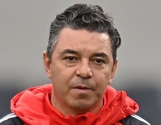 love_isami99's tweet photo. La cara de un tipo que acaba de ver como controla la pelota Fonseca https://t.co/AbeqsXX6ay