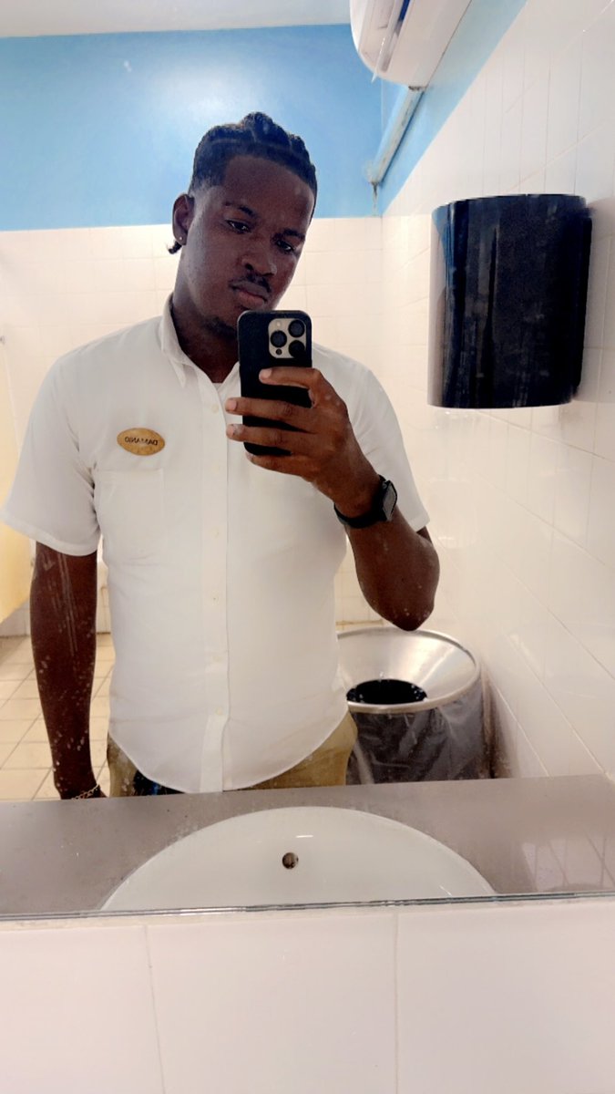 Monday Face 😅🙃