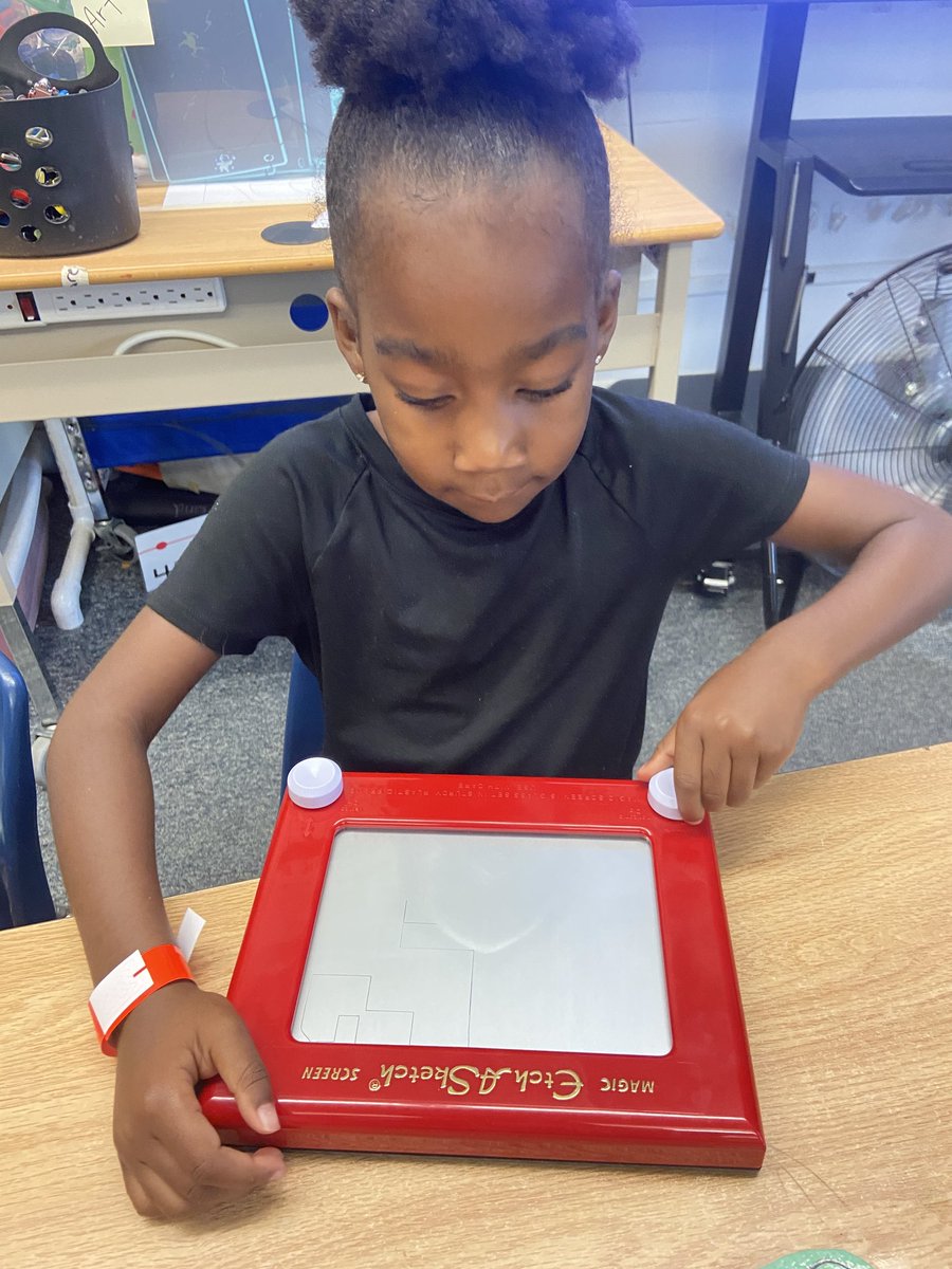 KidscareGCSD's tweet image. Exploring Etch-A-Sketch, Mr. Potato Head, View Master, and Tiddlywinks today as we landed in the Nifty 50's! We love to play @GreeceCentral! ❤️ #Back2TheFuture