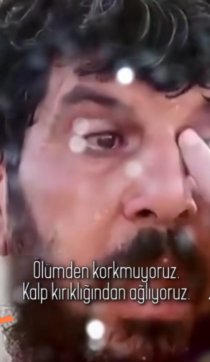 NekadarolduTR's tweet image. Yürekleri per perişan eden İzzet ve şerefli bir Filistinli kardeşimizin sözleri.

Gözlerimiz korkudan ağlamıyor, ölümden korkmuyoruz kalp kırıklığından ağlıyoruz....

Dünyanın tüm köpeklerini üzerimize saldılar, tüm dünya bizi yalnız bıraktı.