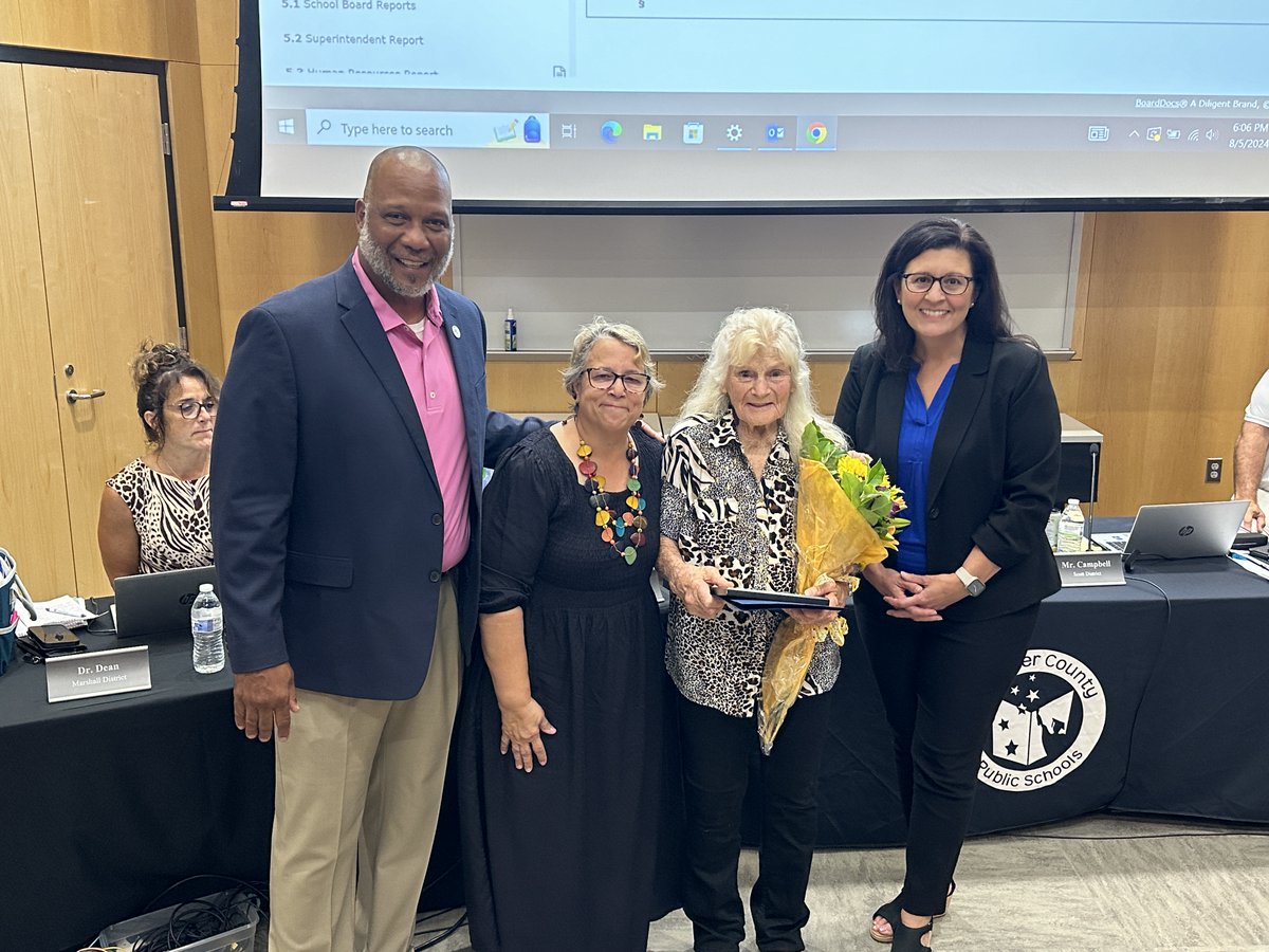 FCPS1News's tweet photo. At tonight’s School Board meeting, we celebrated Lois King, who retired after an amazing 64 years as an FCPS bus driver! Thank you, Ms. King, for your unparalleled dedication to our students and community. Your legacy will forever be cherished! 🎉🚌✨ https://t.co/Mzi625lpi7